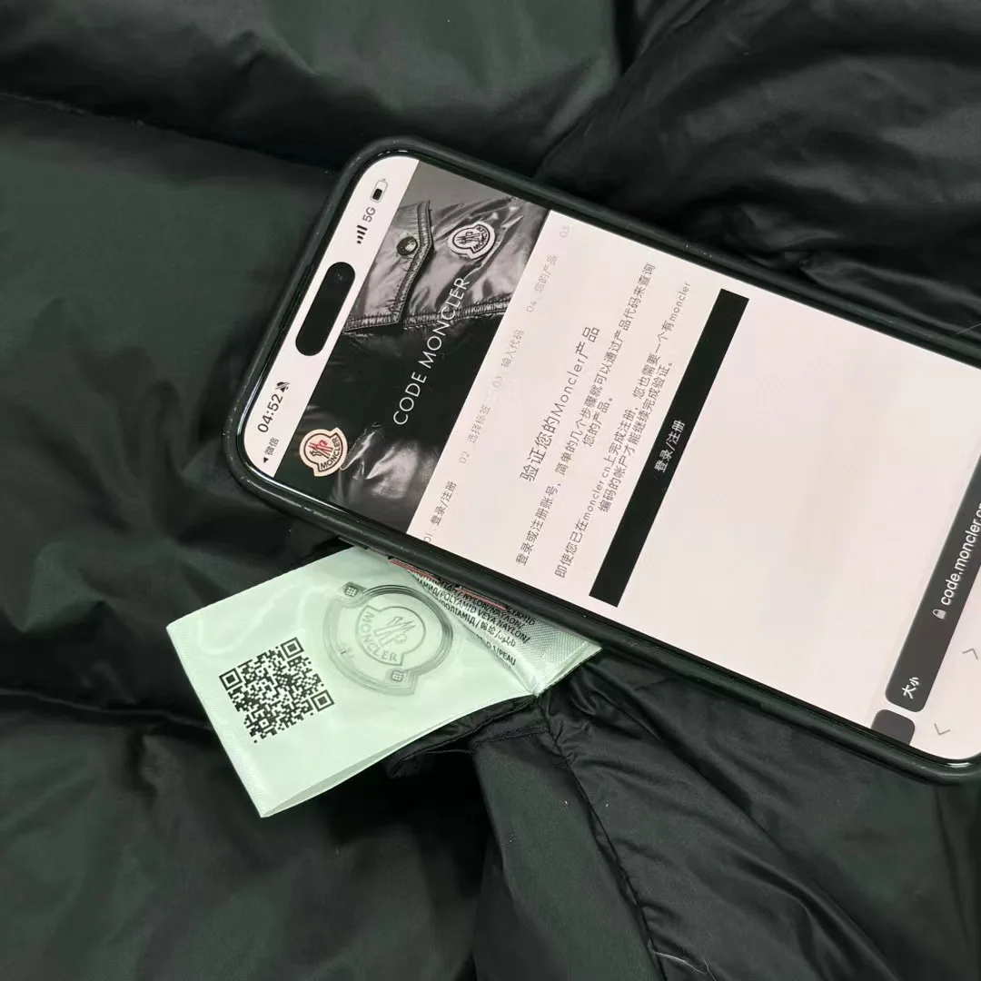 Women's Jackets And Down Jackets MONCLER 17964486