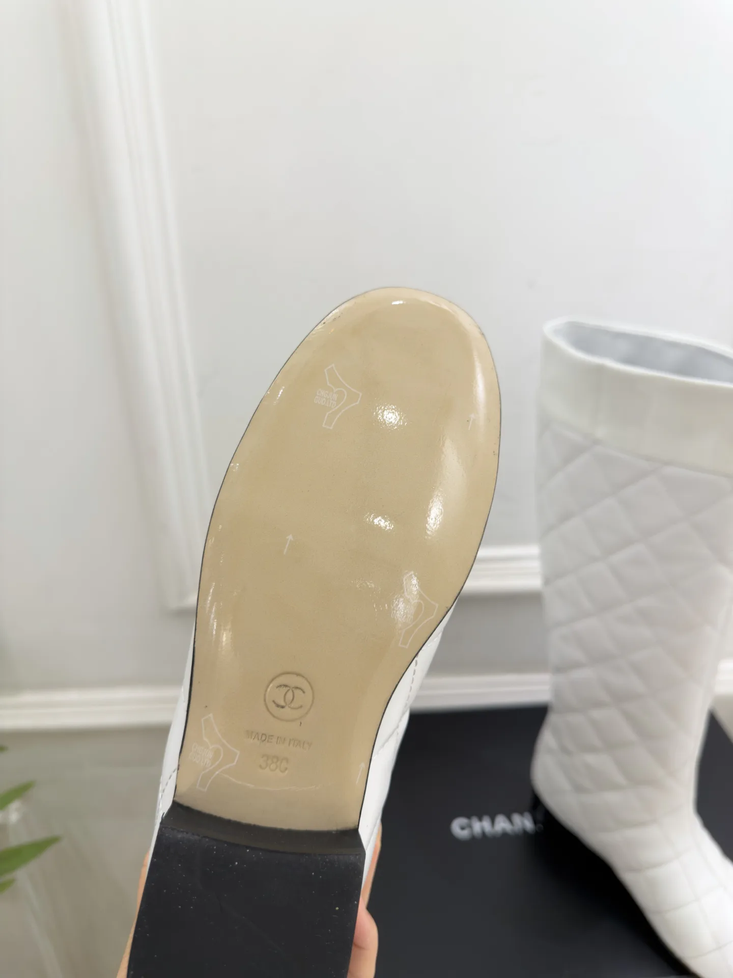 Сапоги Женские Chanel 18610810