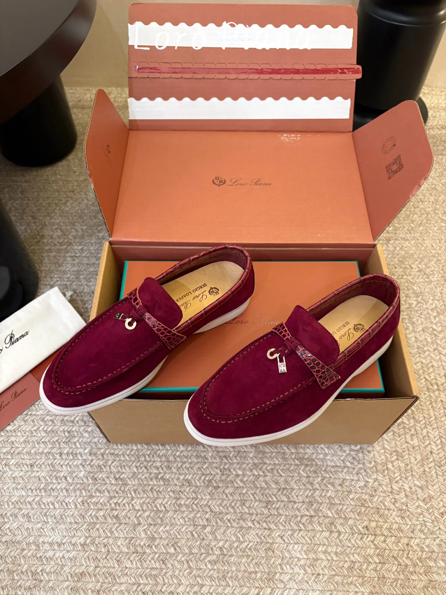 Women's Loafers And Moccasins LORO PIANA 18361098