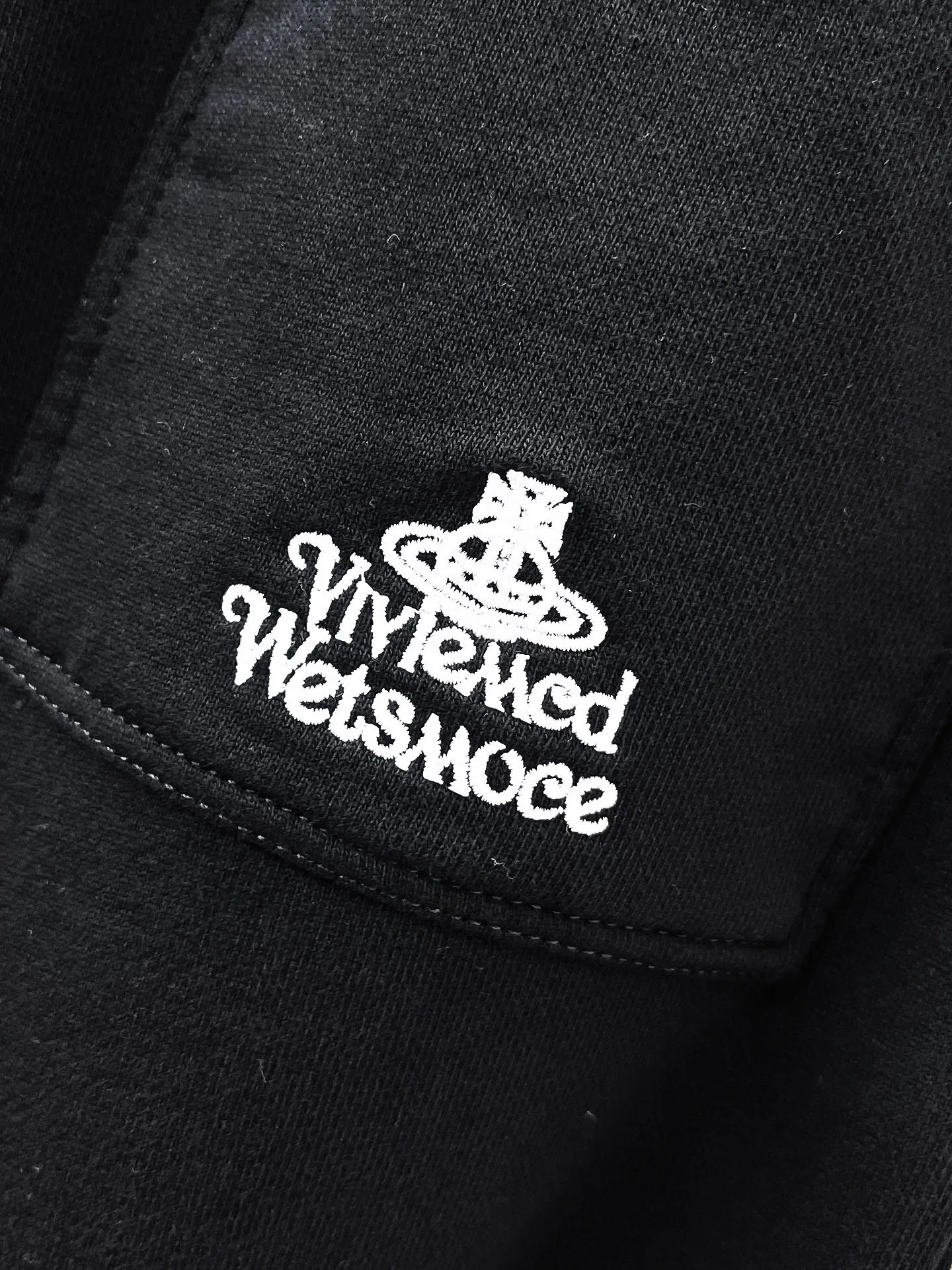 Men's Trousers VIVIENNE WESTWOOD 18399420