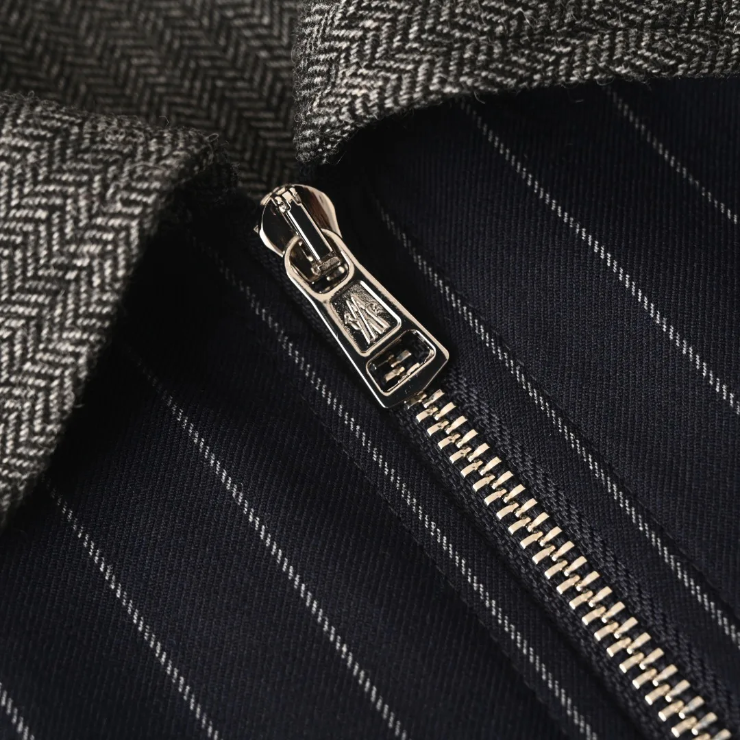 Men's Jackets And Down Jackets MONCLER 18179668