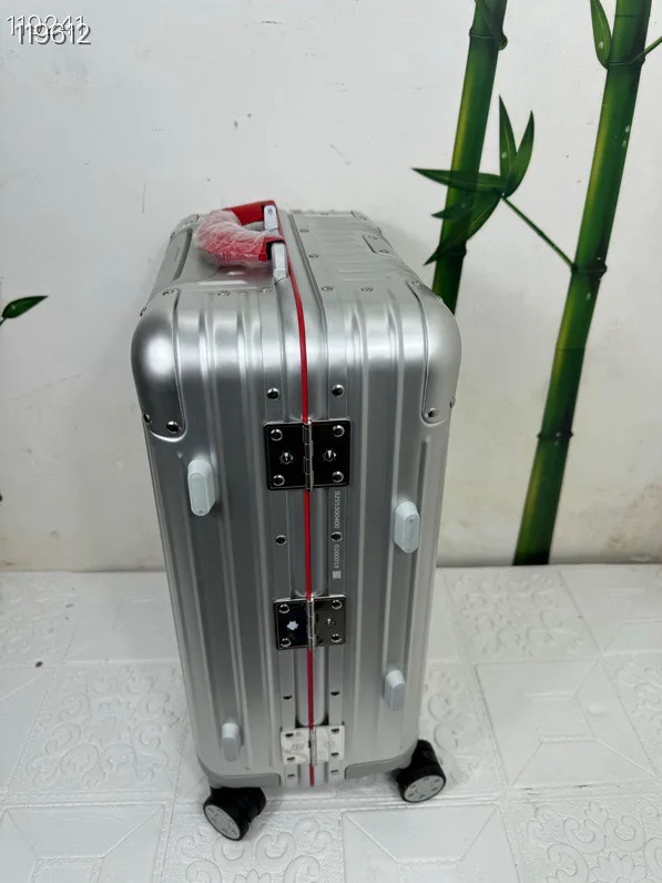 Suitcases RIMOWA 17662918