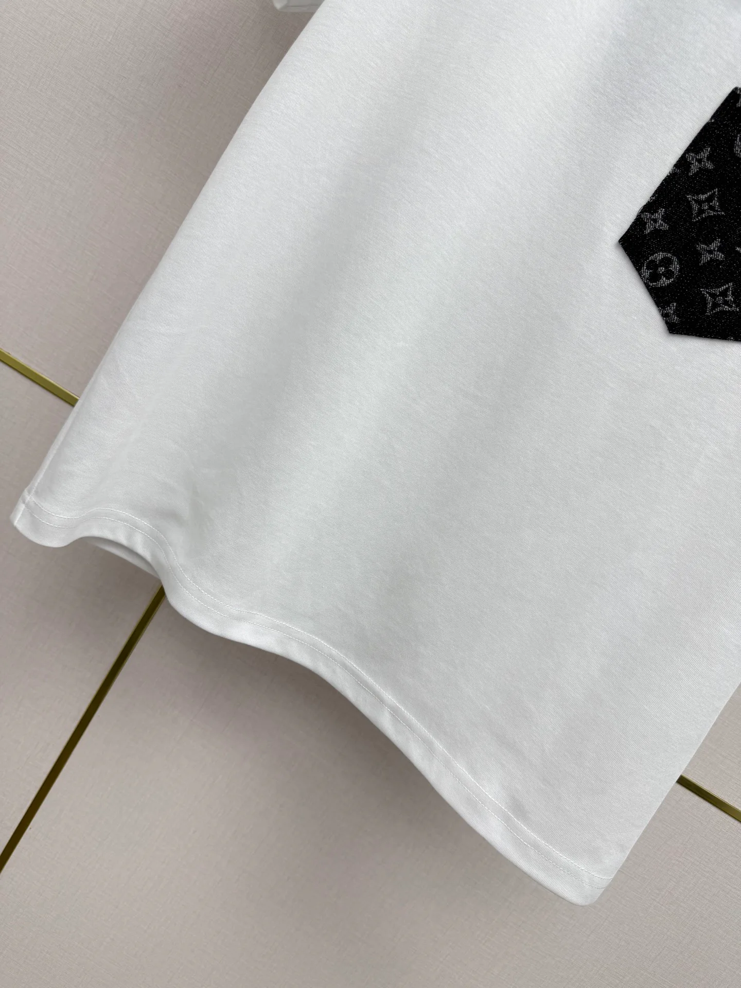 Women's T-Shirts LOUIS VUITTON 17361110