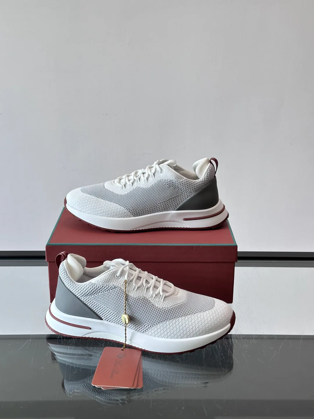 Men's Sneakers LORO PIANA 18265126