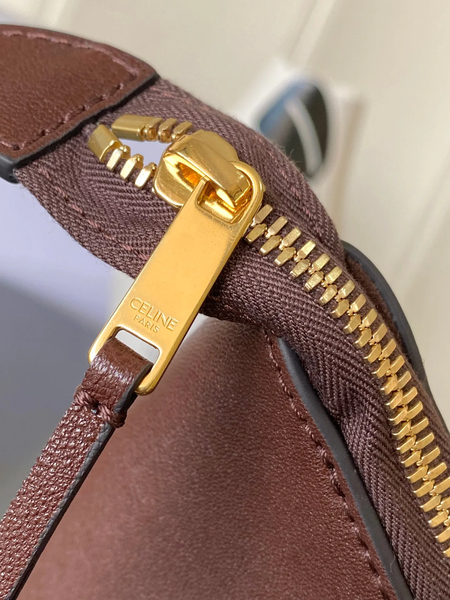 Women's Classic Handbags CELINE 18310364