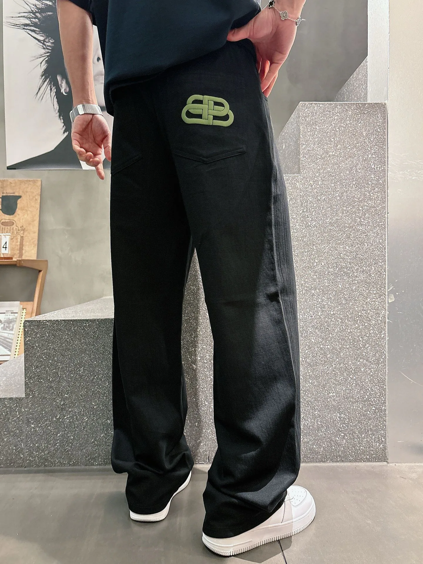 Брюки Мужские Balenciaga 18596889