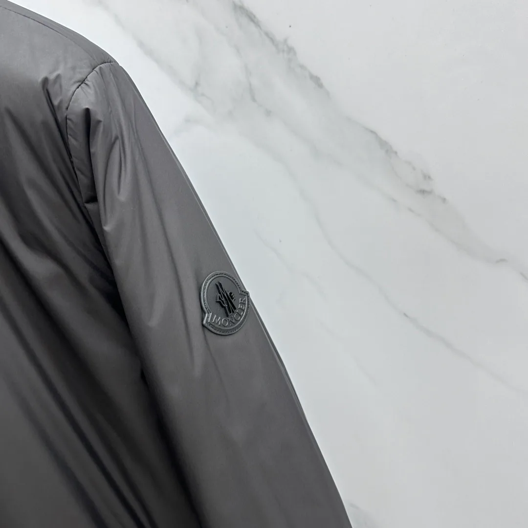 Куртки И Пуховики Мужские Moncler 18596983