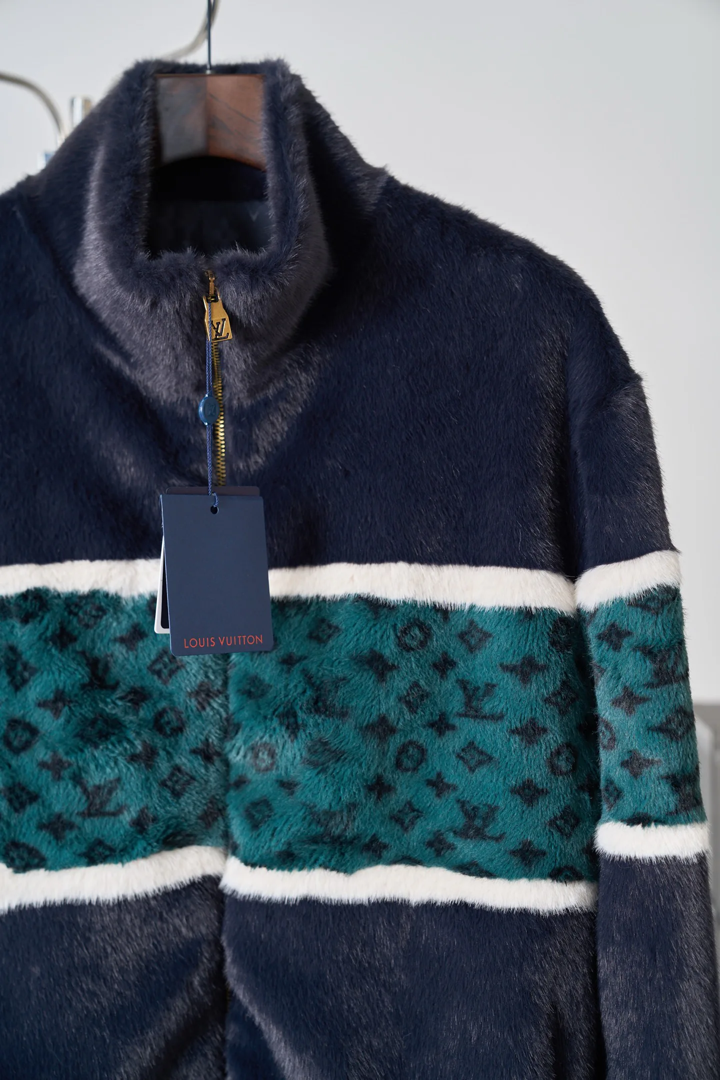 Куртки И Пуховики Мужские Louis Vuitton 18581700