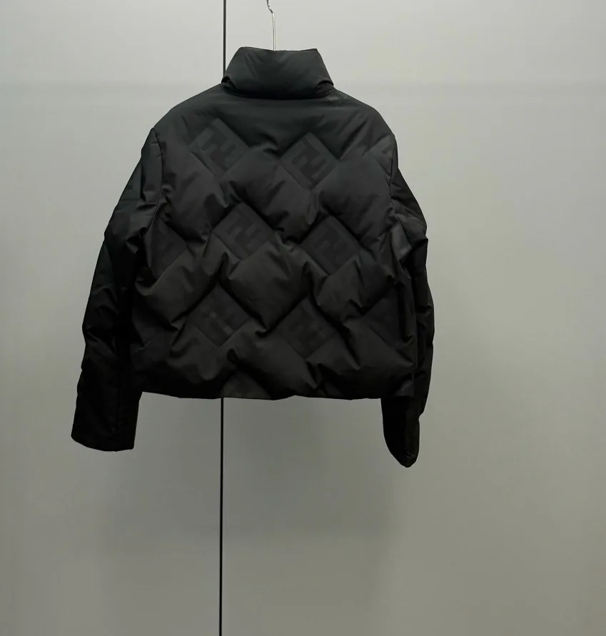 Women's Jackets And Down Jackets FENDI 18106479