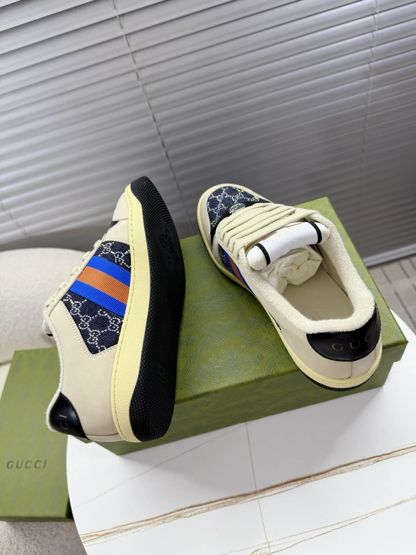 Women's Sneakers GUCCI 17963540
