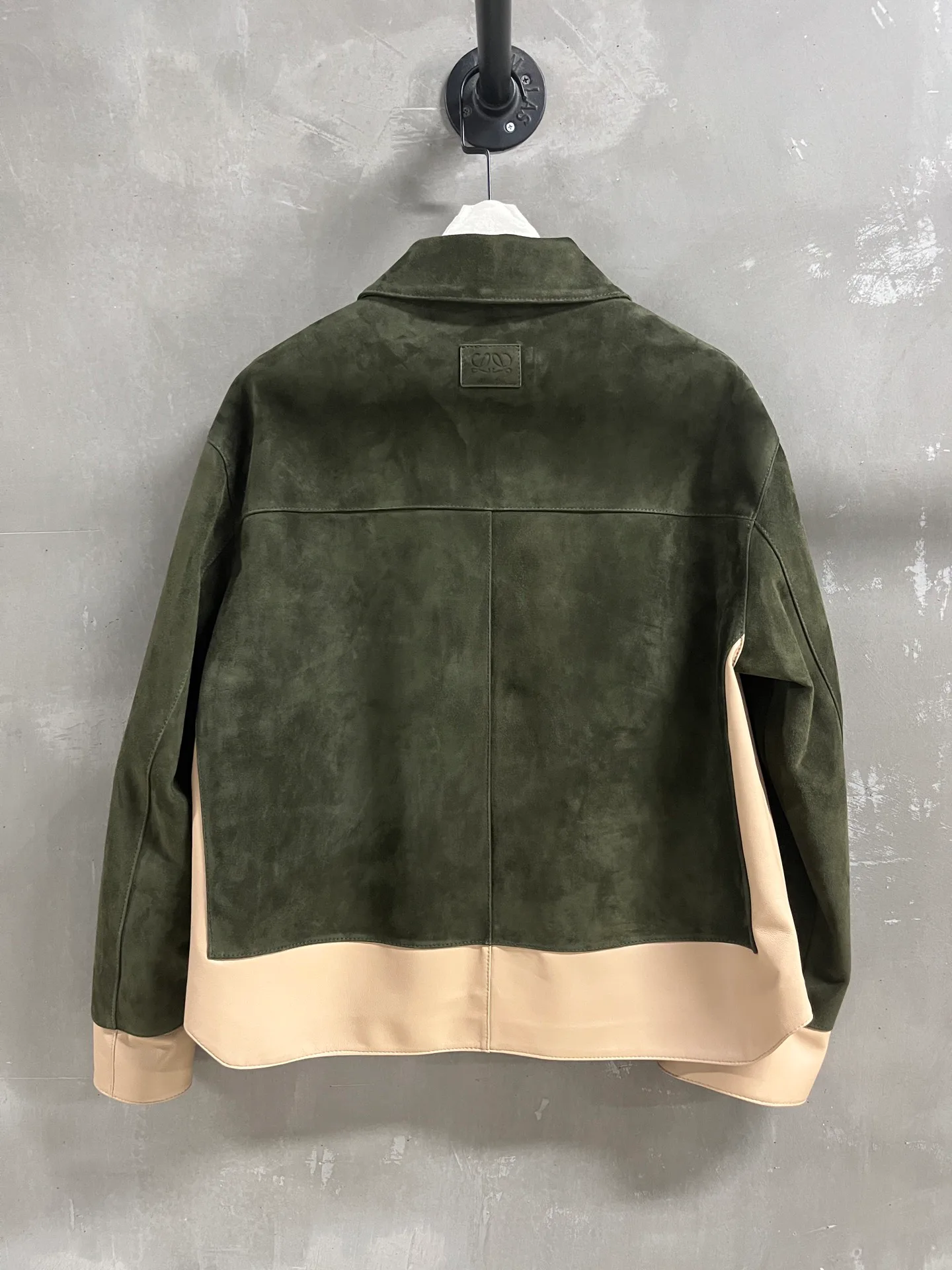 Women's Leather Jackets And Sheepskin Coats LOEWE 18172879