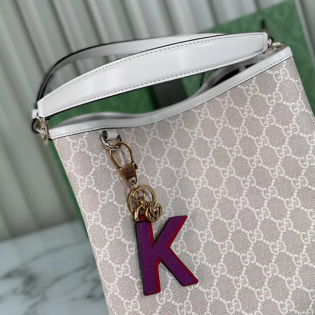 Women's Classic Handbags GUCCI 18273155