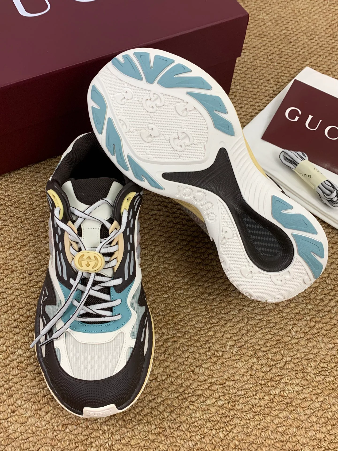 Women's Sneakers GUCCI 17545257