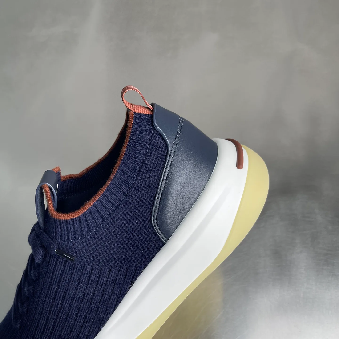 Men's Sneakers LORO PIANA 18234370