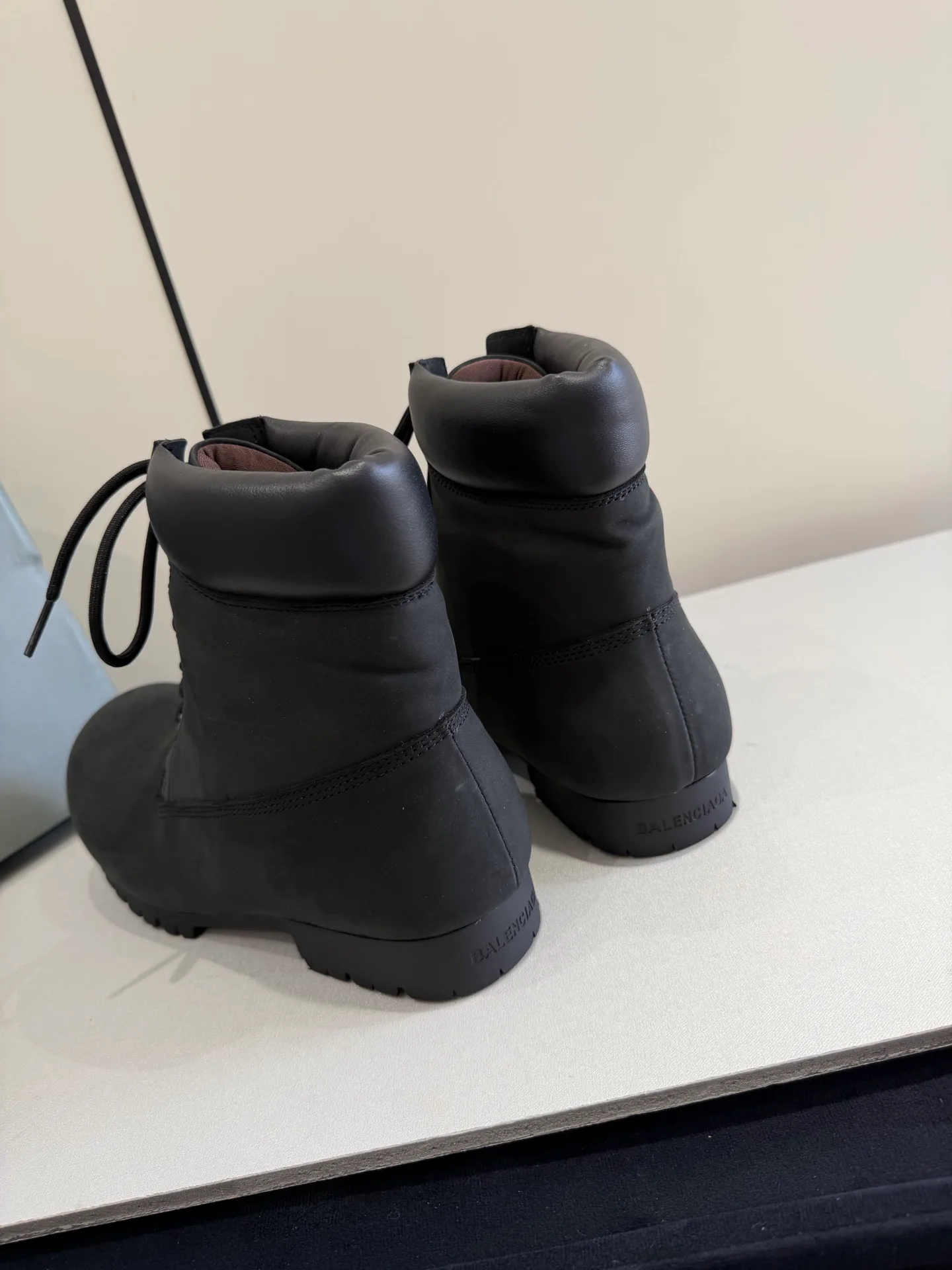 Women's Ankle Boots BALENCIAGA 18470035