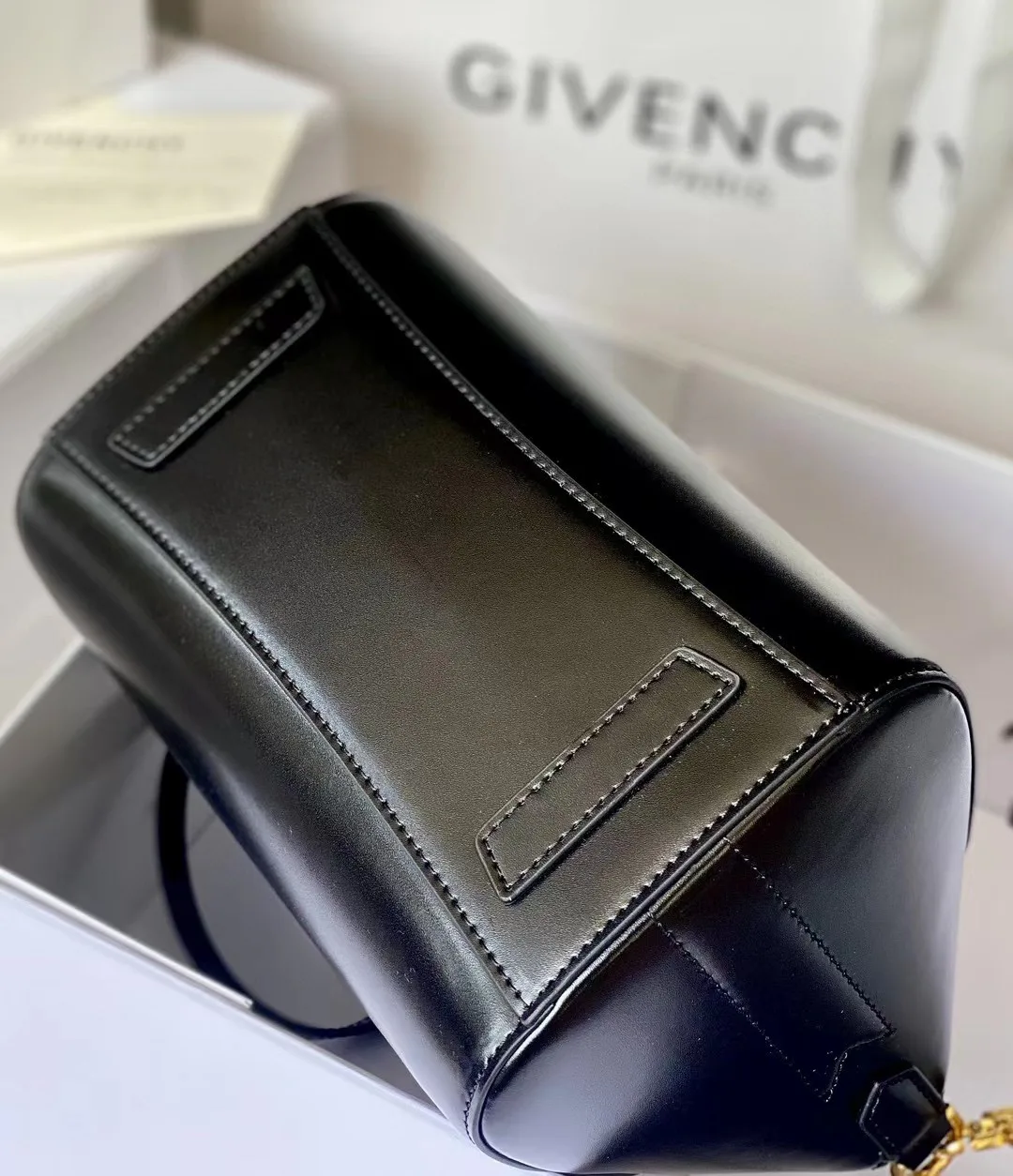 Women's Classic Handbags GIVENCHY 18452631
