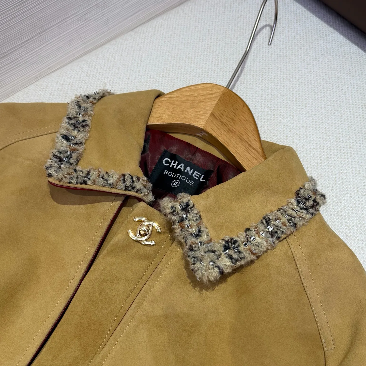 Women's Leather Jackets And Sheepskin Coats CHANEL 18487283