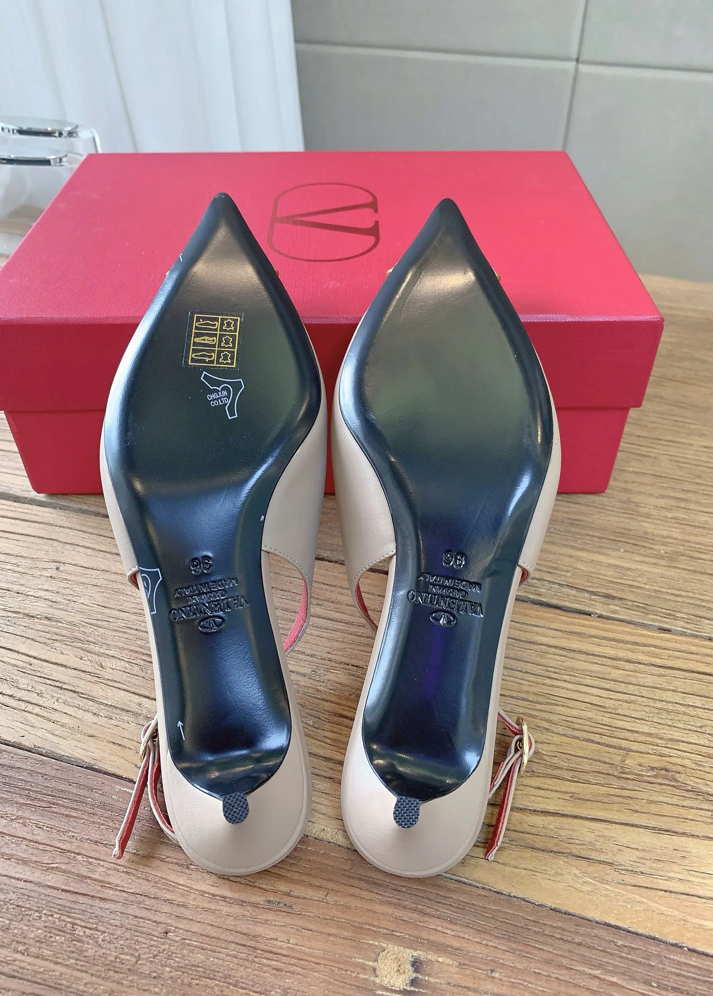 Women's Heels VALENTINO 16942057