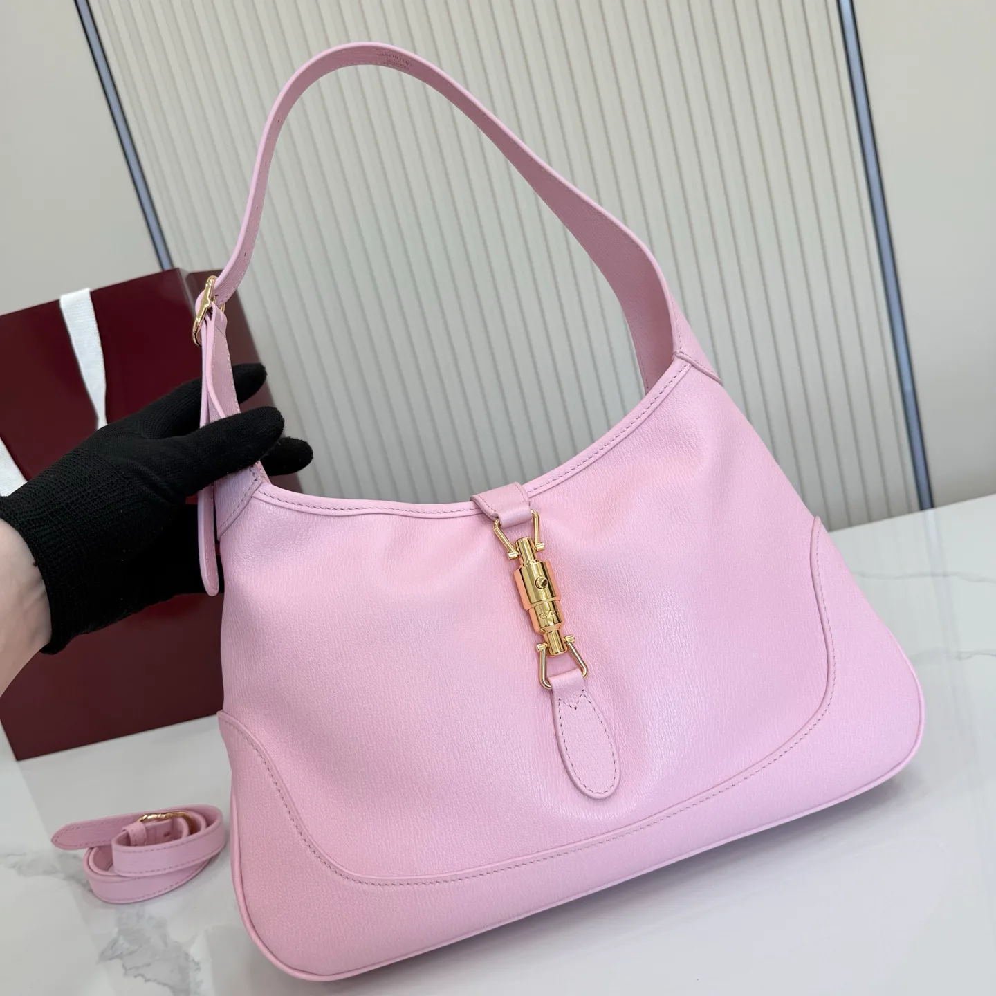 Women's Classic Handbags GUCCI 17243050
