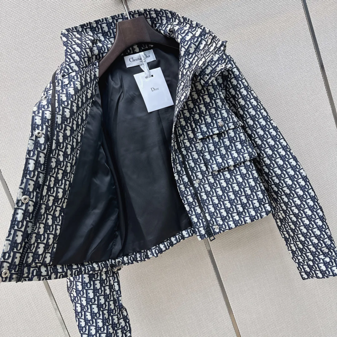 Women's Jackets And Down Jackets CHRISTIAN DIOR 18225775