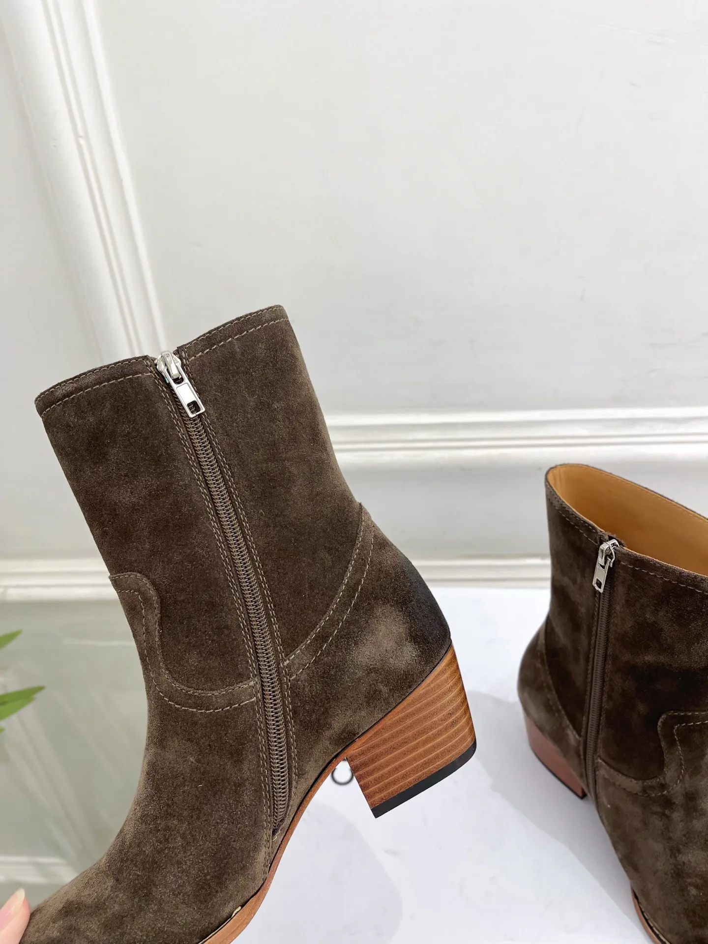 Women's Booties CELINE 18143143