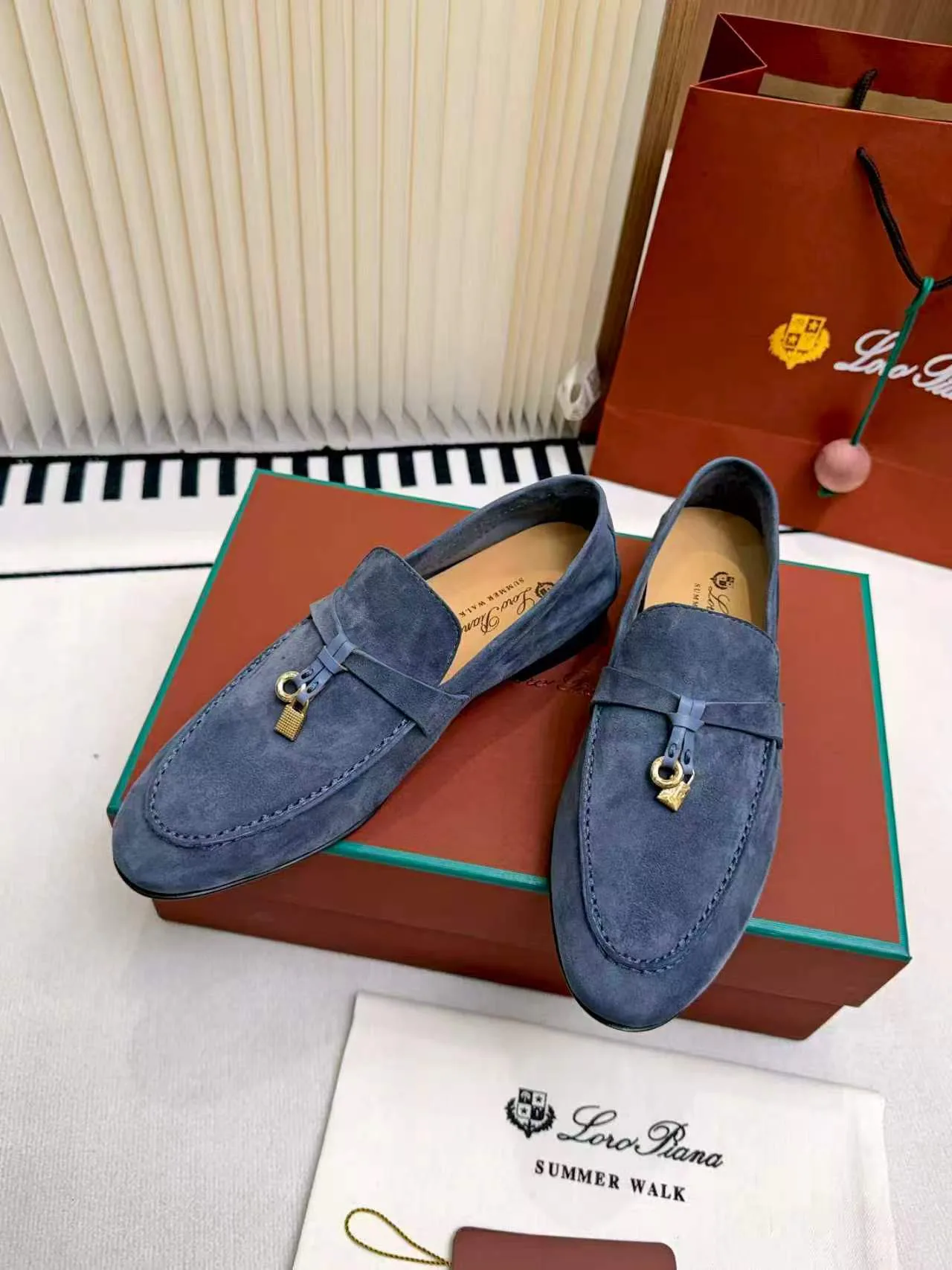 Women's Loafers And Moccasins LORO PIANA 17957157