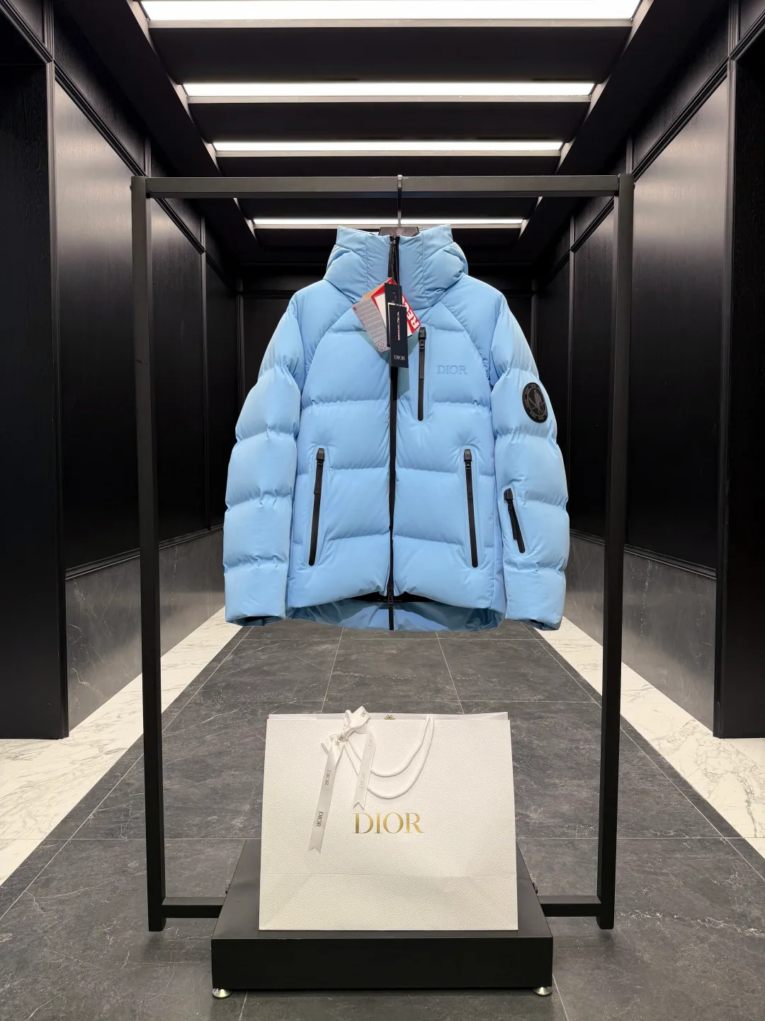 Women's Jackets And Down Jackets CHRISTIAN DIOR 18007712