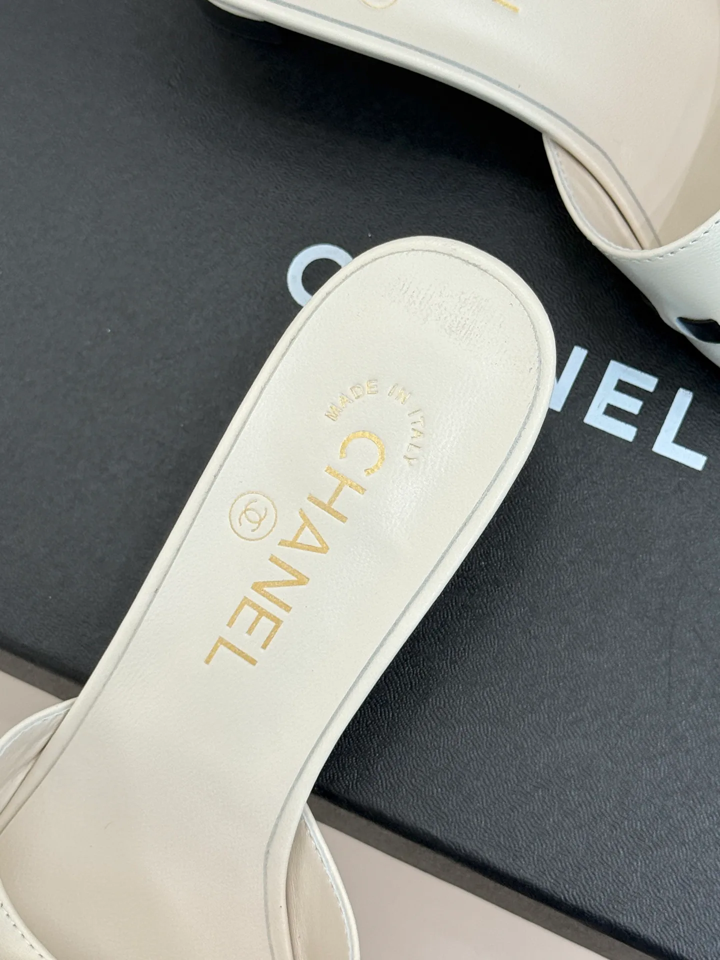 Women's Open-Toe Sandals CHANEL 17025707