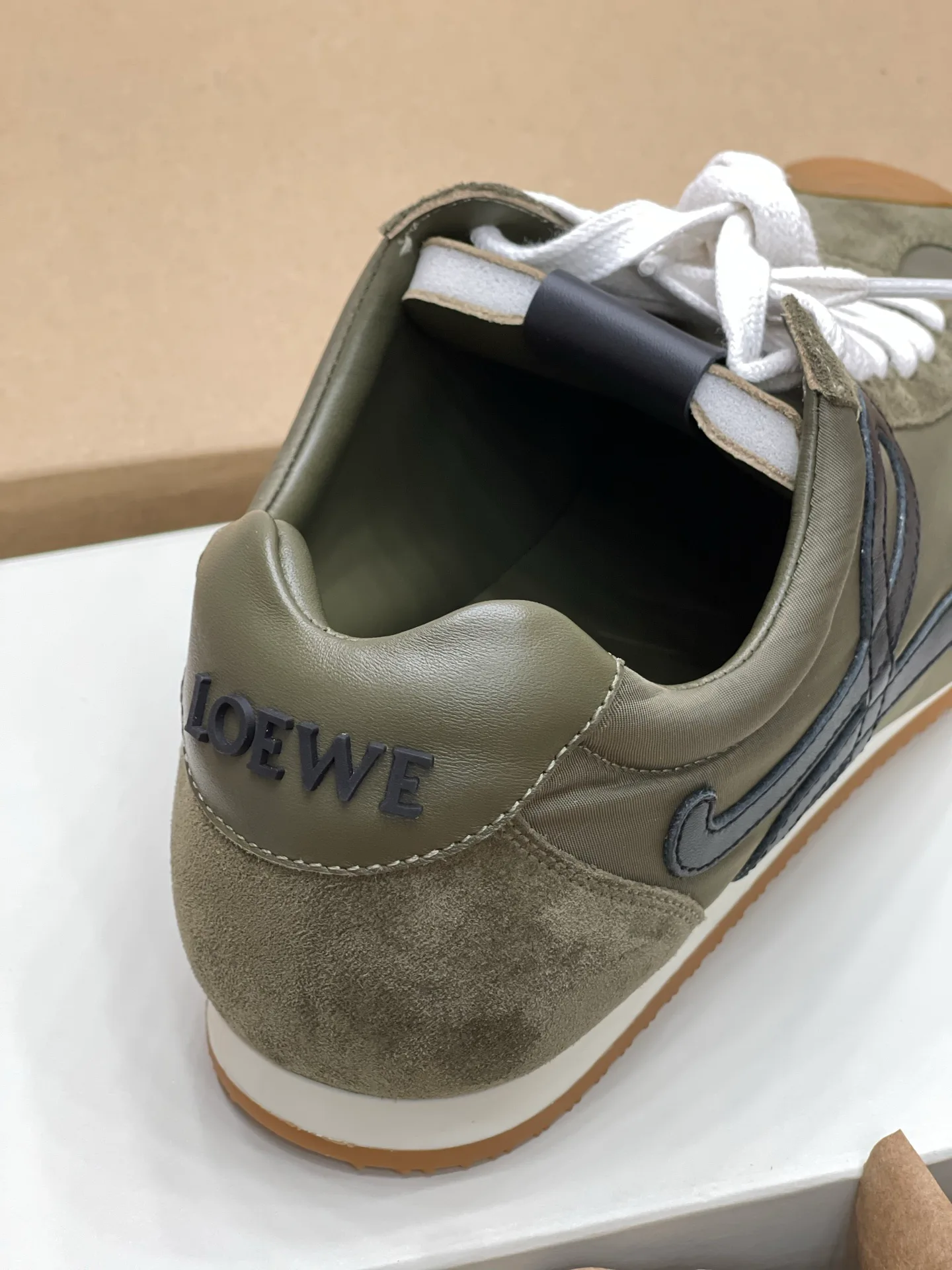 Men's Sneakers LOEWE 18191676