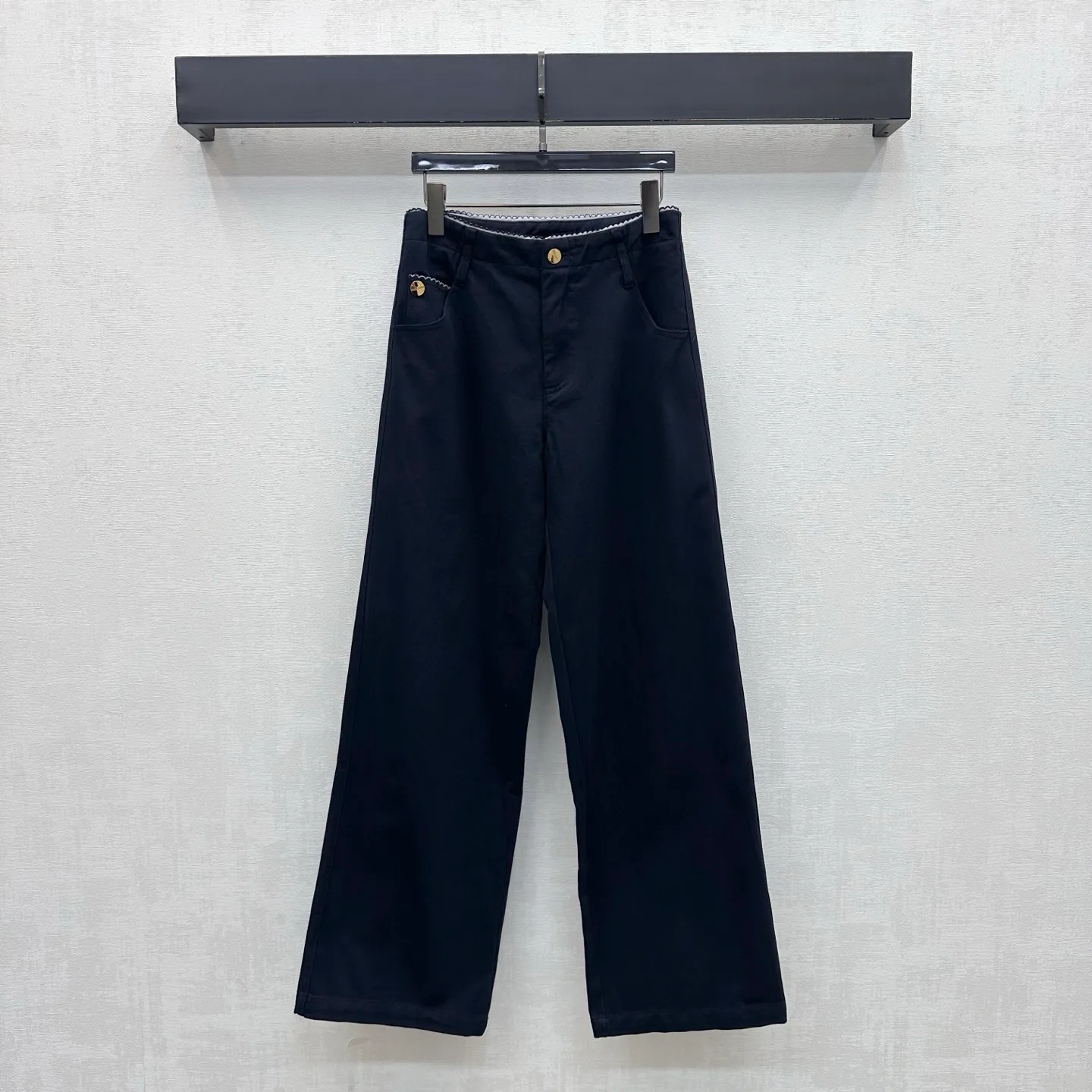 Women's Trousers MIU MIU 18510269