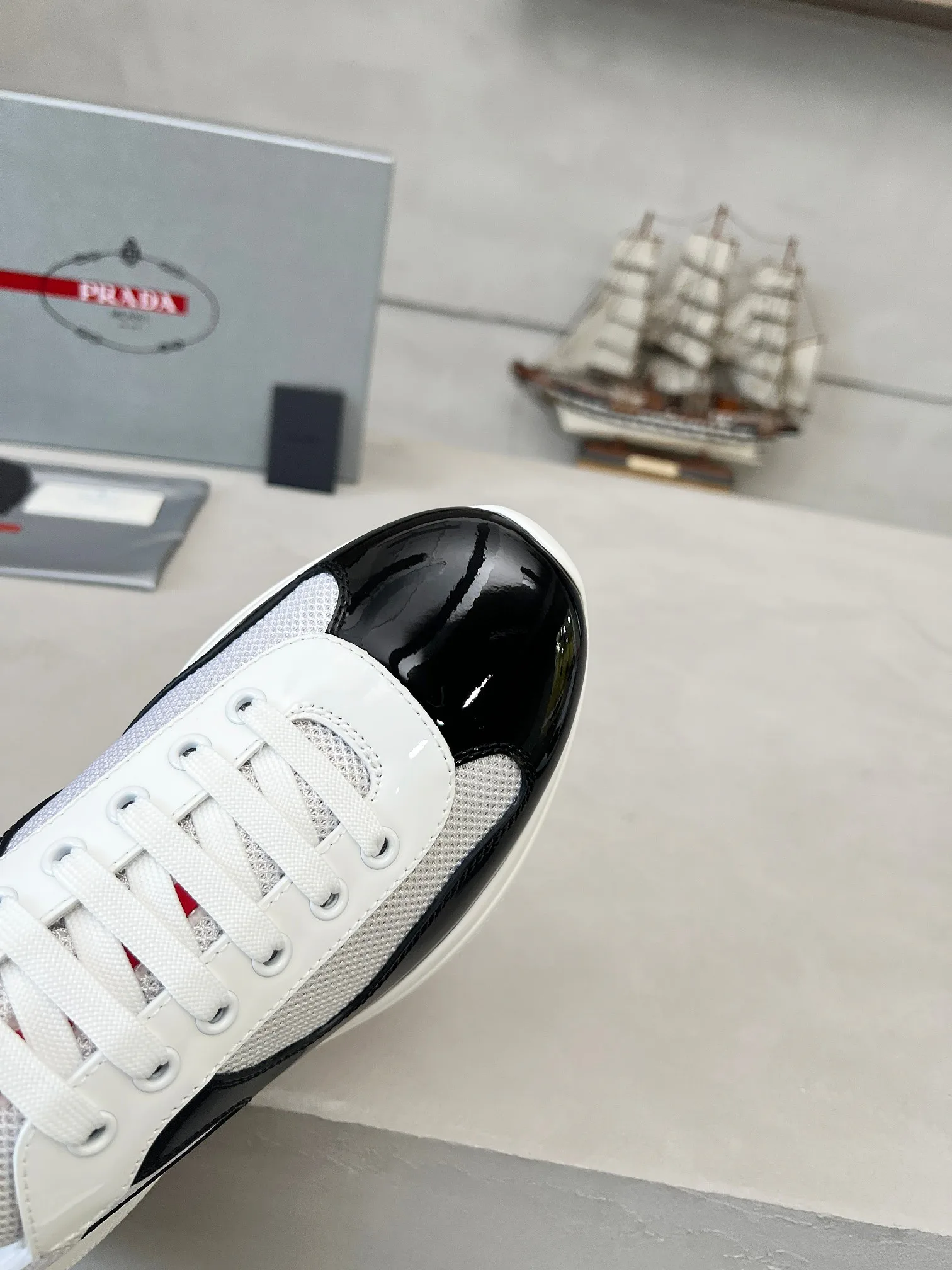 Women's Sneakers PRADA 17704068