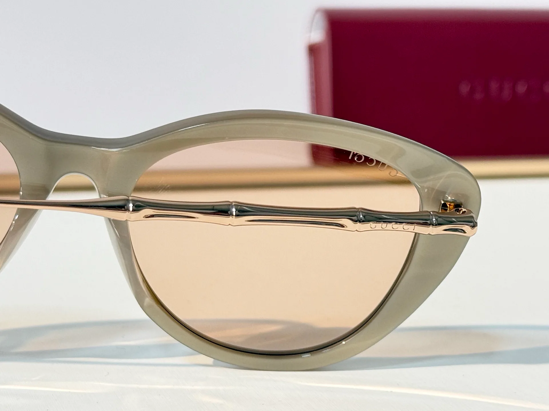 Очки Gucci 18602846