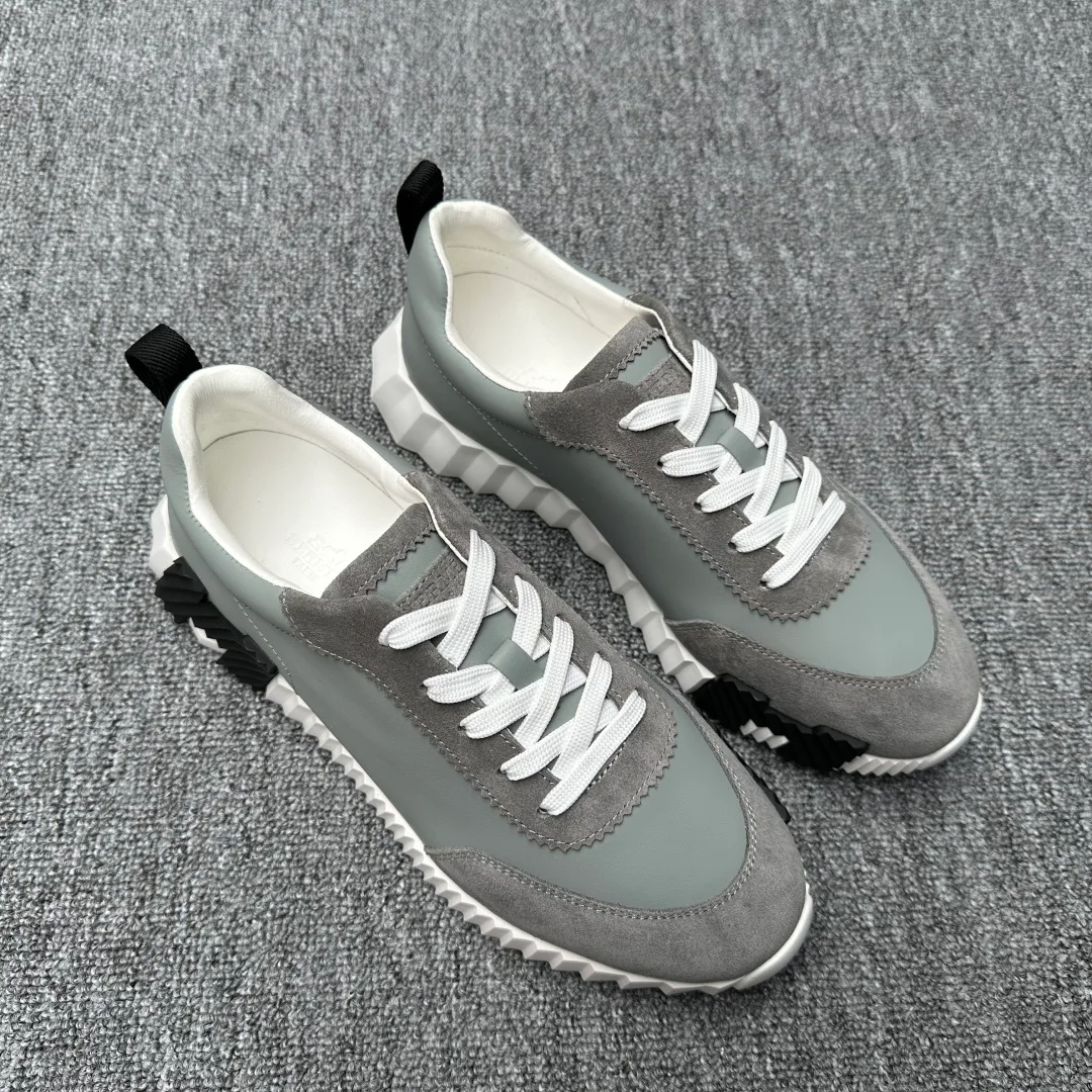Women's Sneakers HERMES 18076174