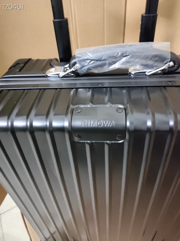 Suitcases RIMOWA 19562305