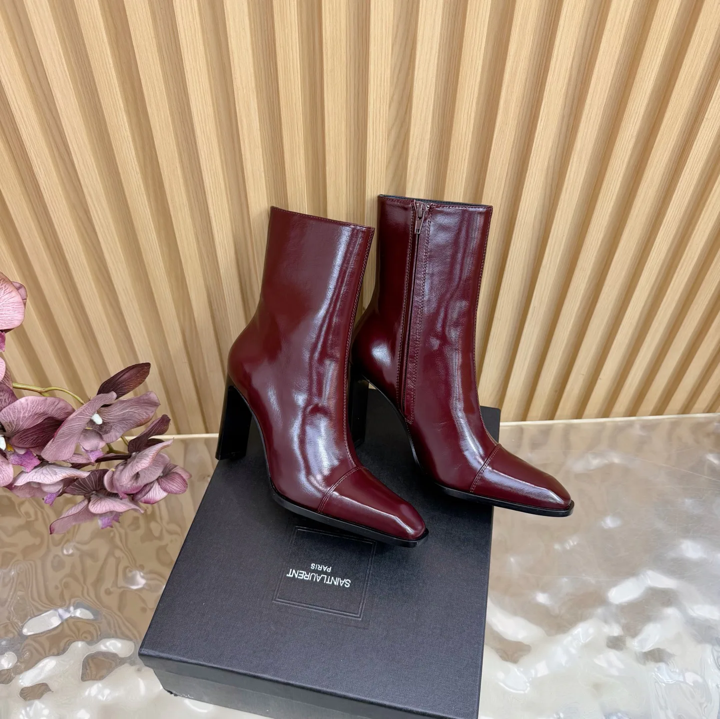 Women's Booties SAINT LAURENT 18421798