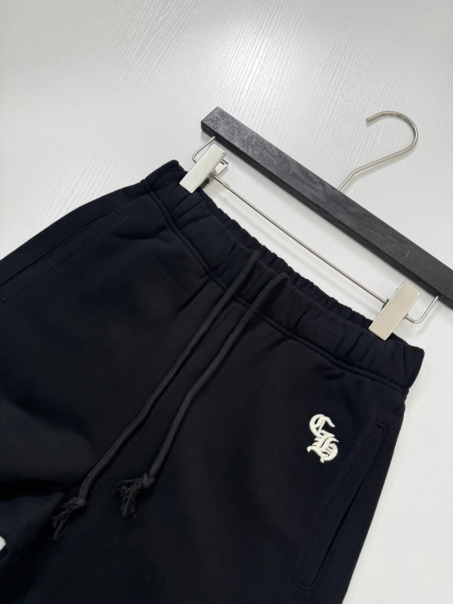 Men's Trousers CHROME HEARTS 17993348