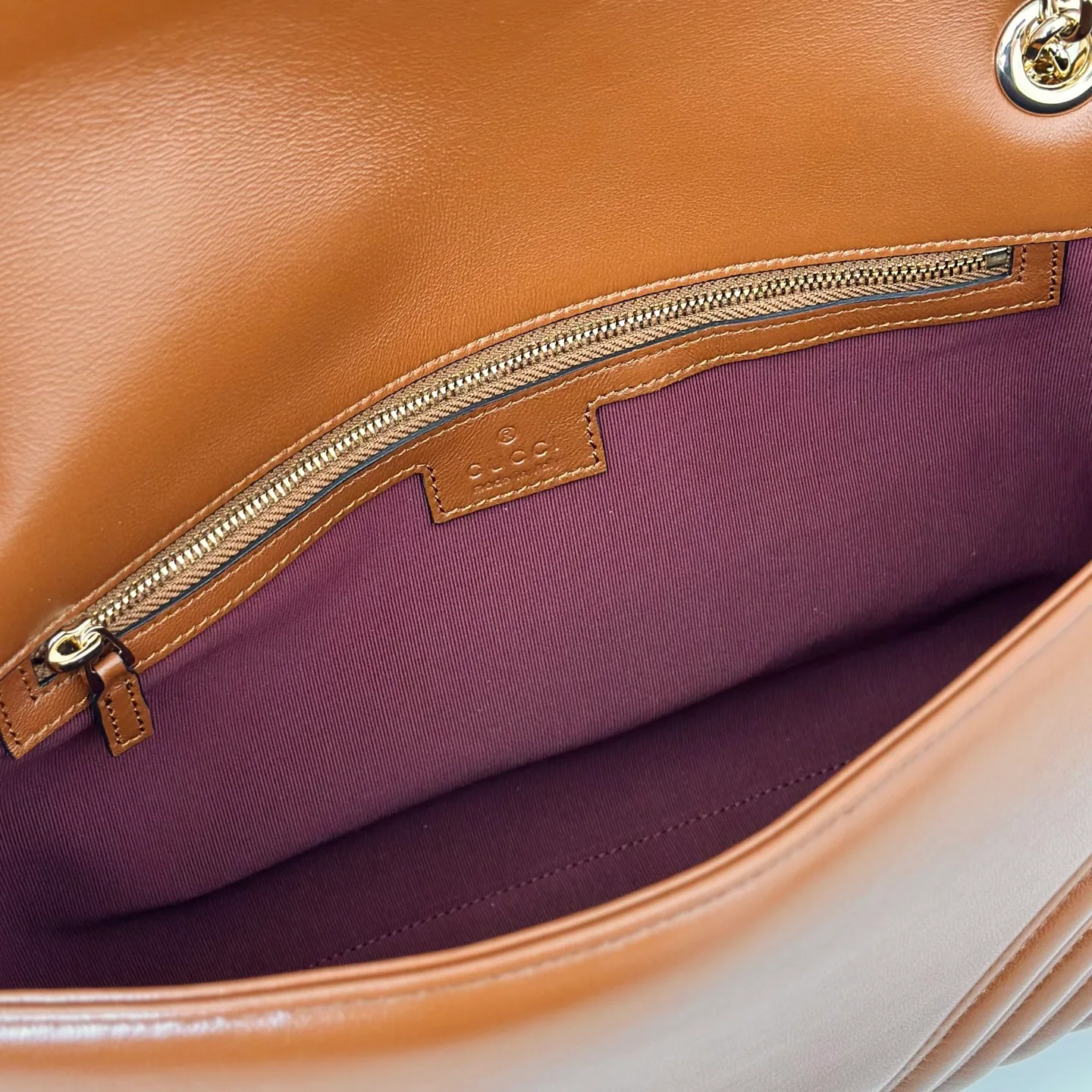 Классические Сумки Женские Gucci 18614576