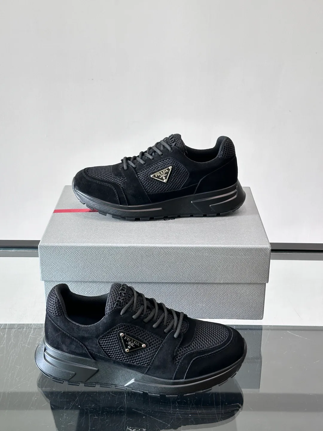 Men's Sneakers PRADA 18102650