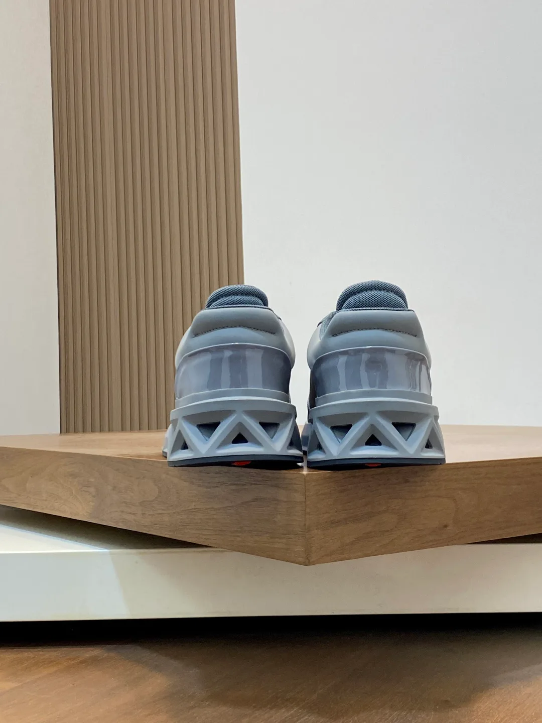 Men's Sneakers PRADA 18116629