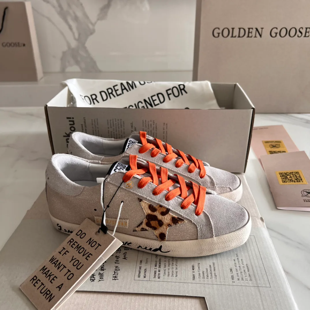 Women's Sneakers GOLDEN GOOSE 16995661