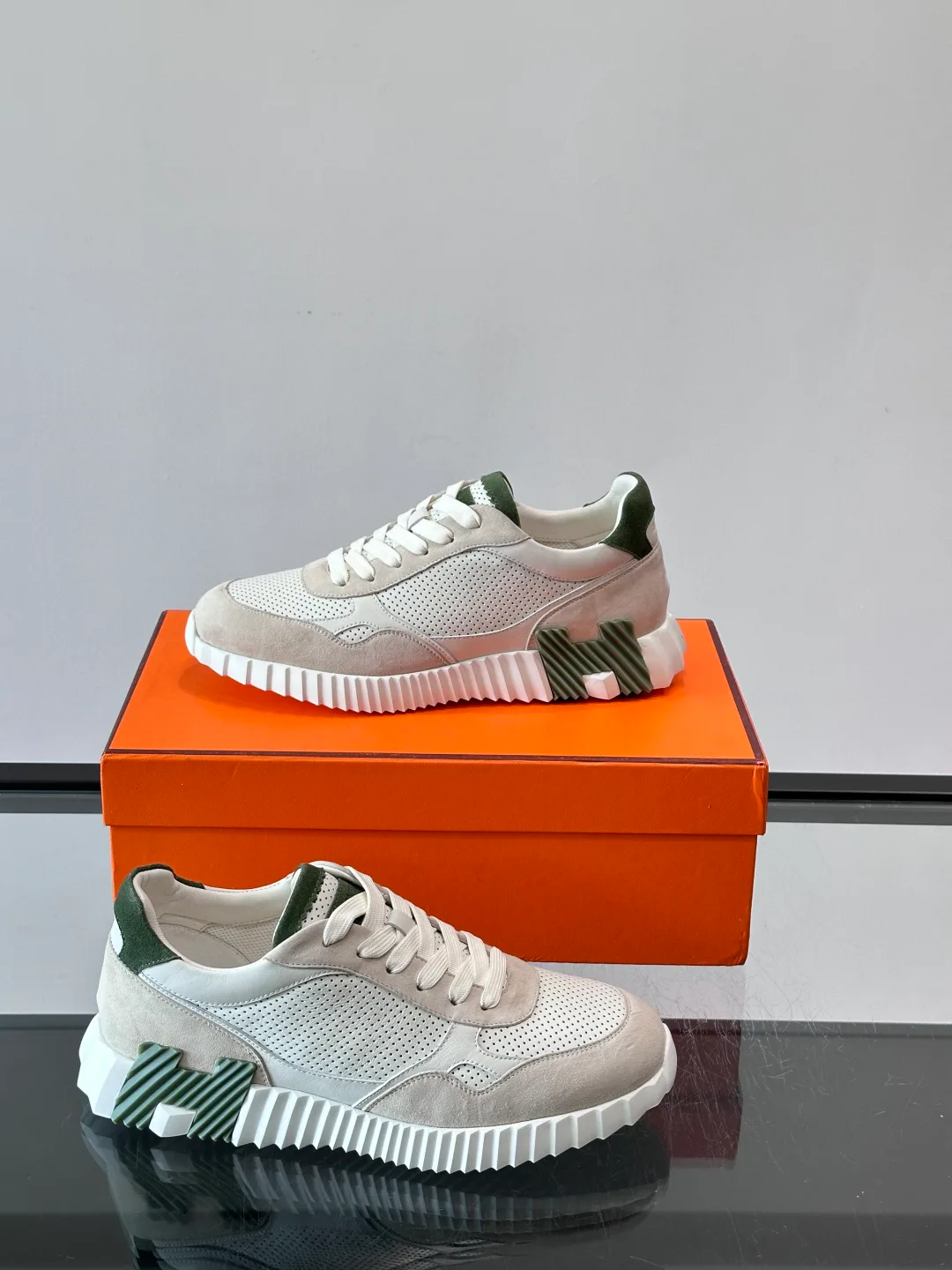 Women's Sneakers HERMES 17439907
