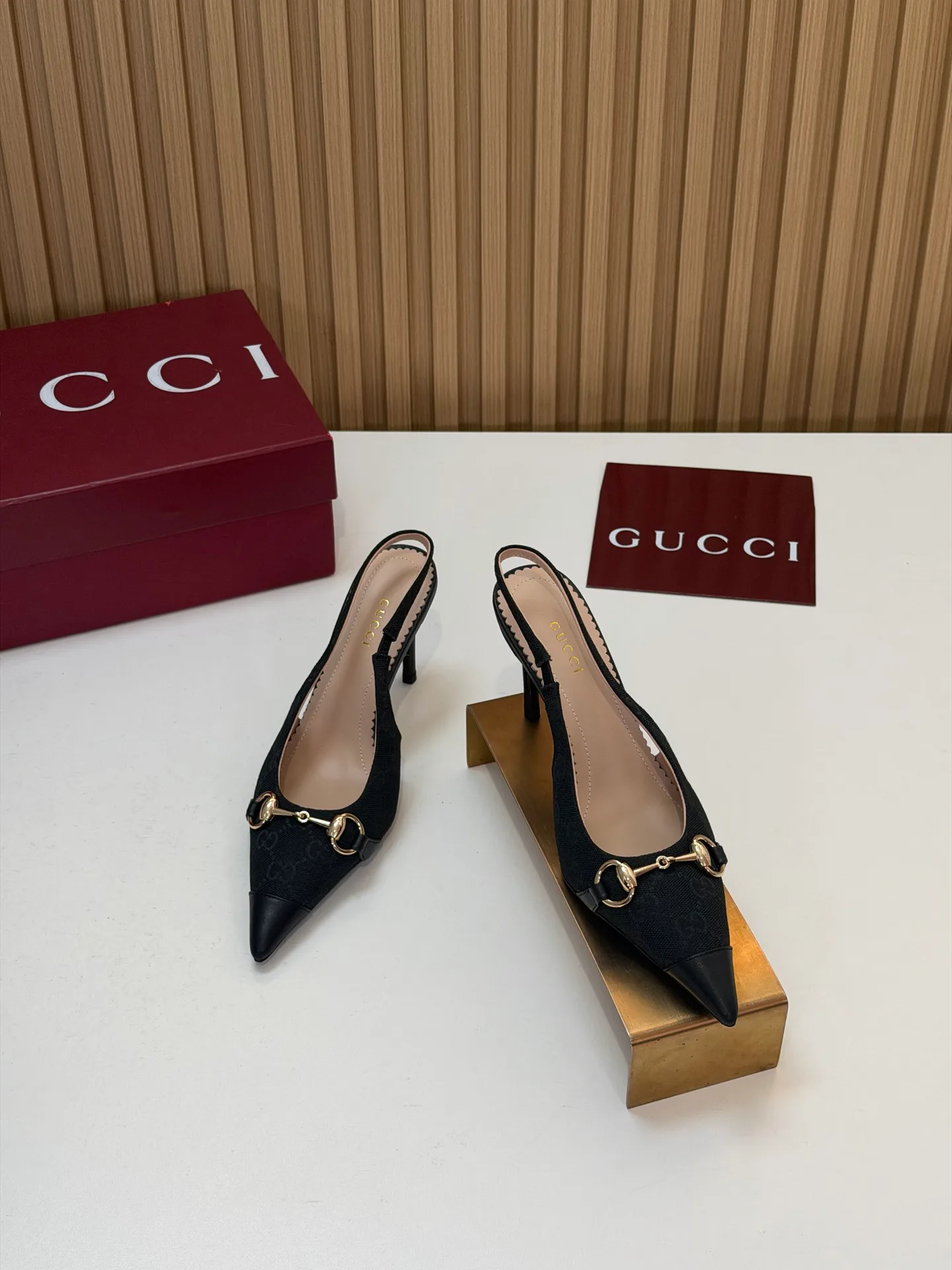 Women's Heels GUCCI 18396283