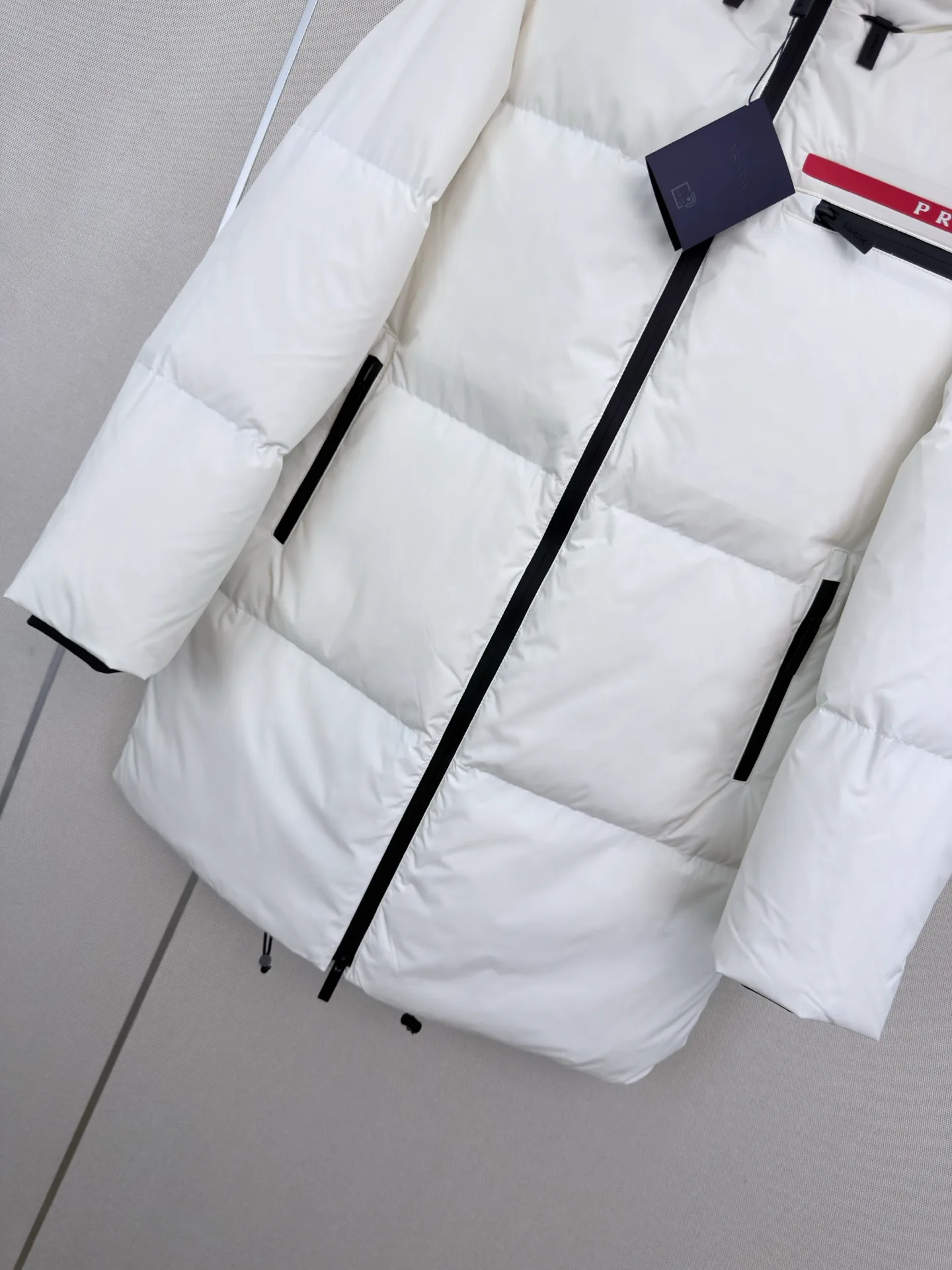 Women's Jackets And Down Jackets PRADA 18226287