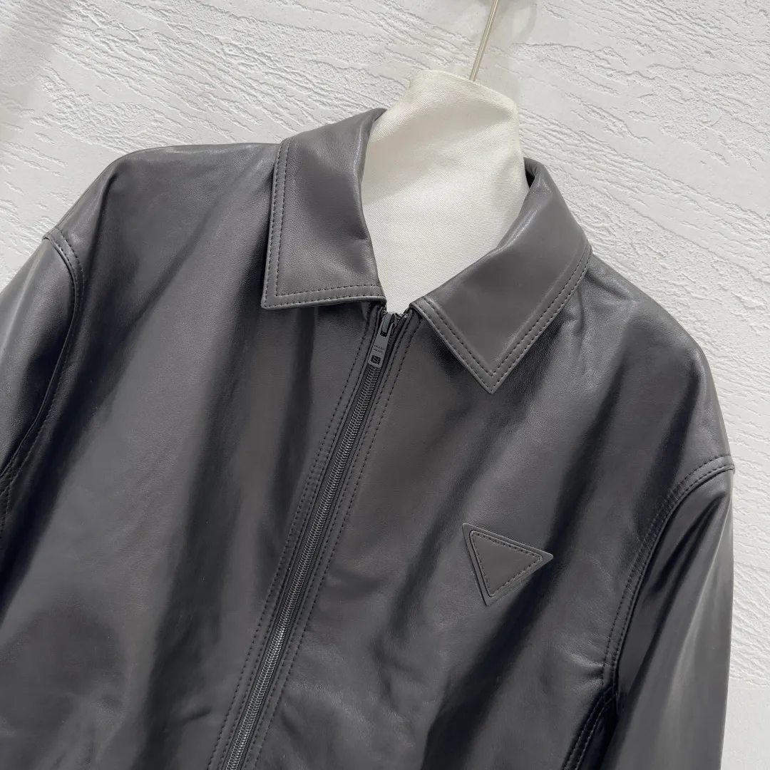 Women's Leather Jackets And Sheepskin Coats PRADA 18090511