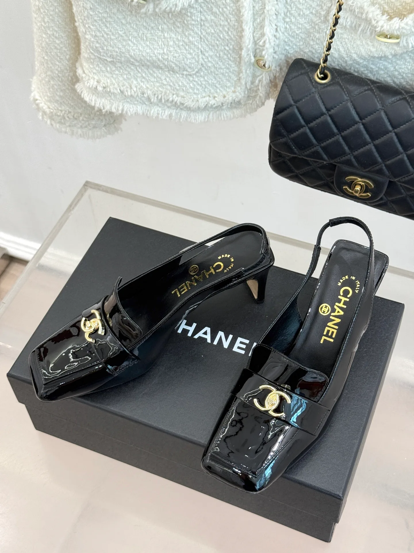 Women's Open-Toe Sandals CHANEL 17699632
