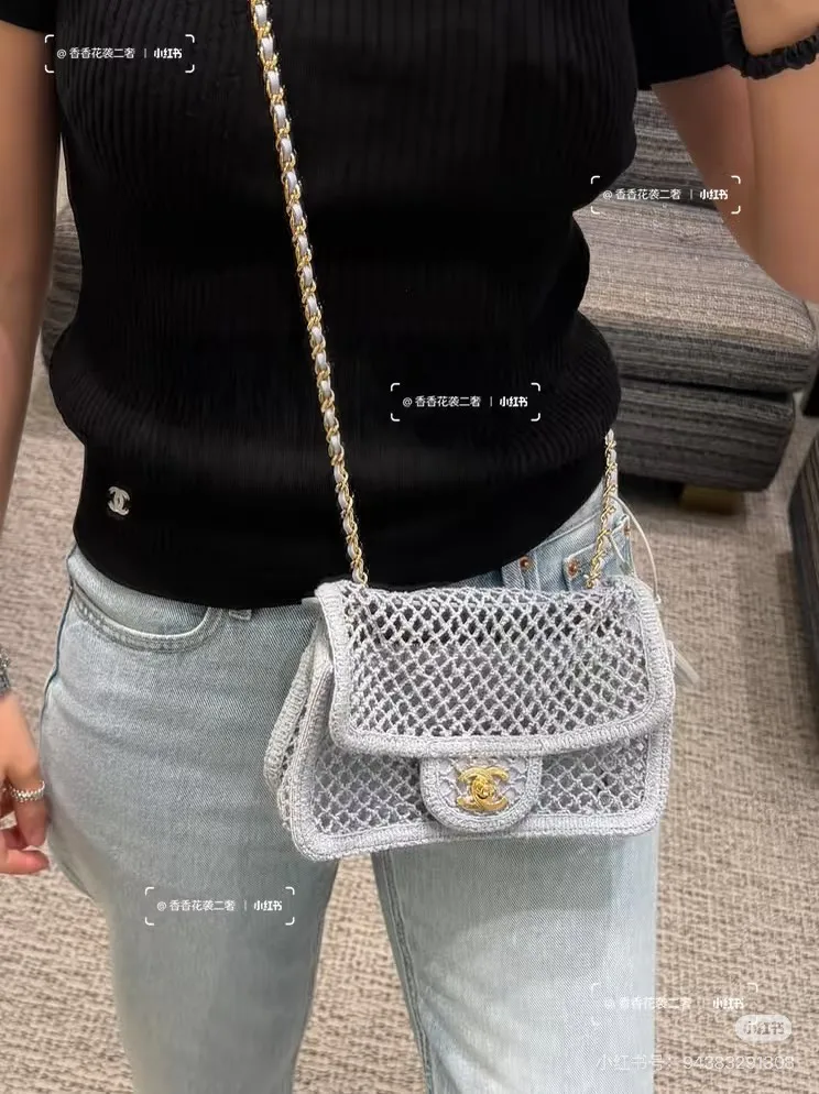 Women's Classic Handbags CHANEL 17364615