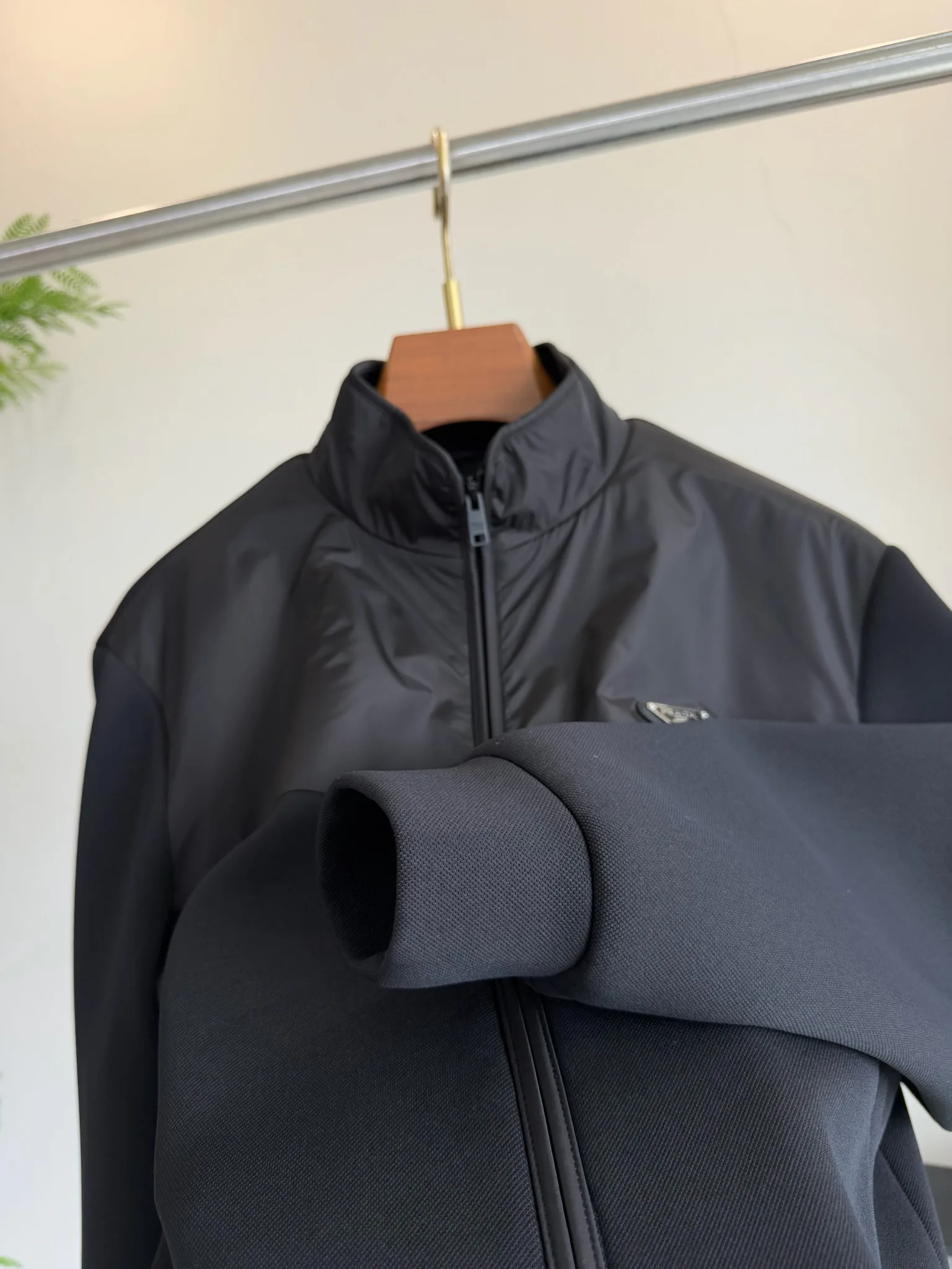 Men's Jackets And Down Jackets PRADA 18372082