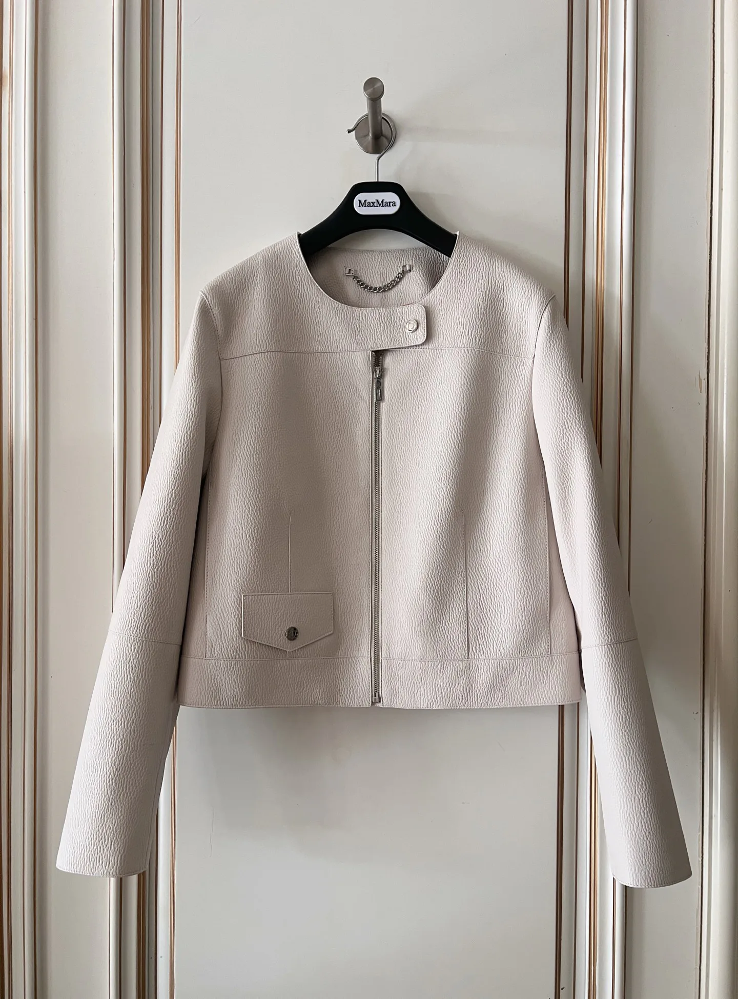 Women's Leather Jackets And Sheepskin Coats HERMES 17903747