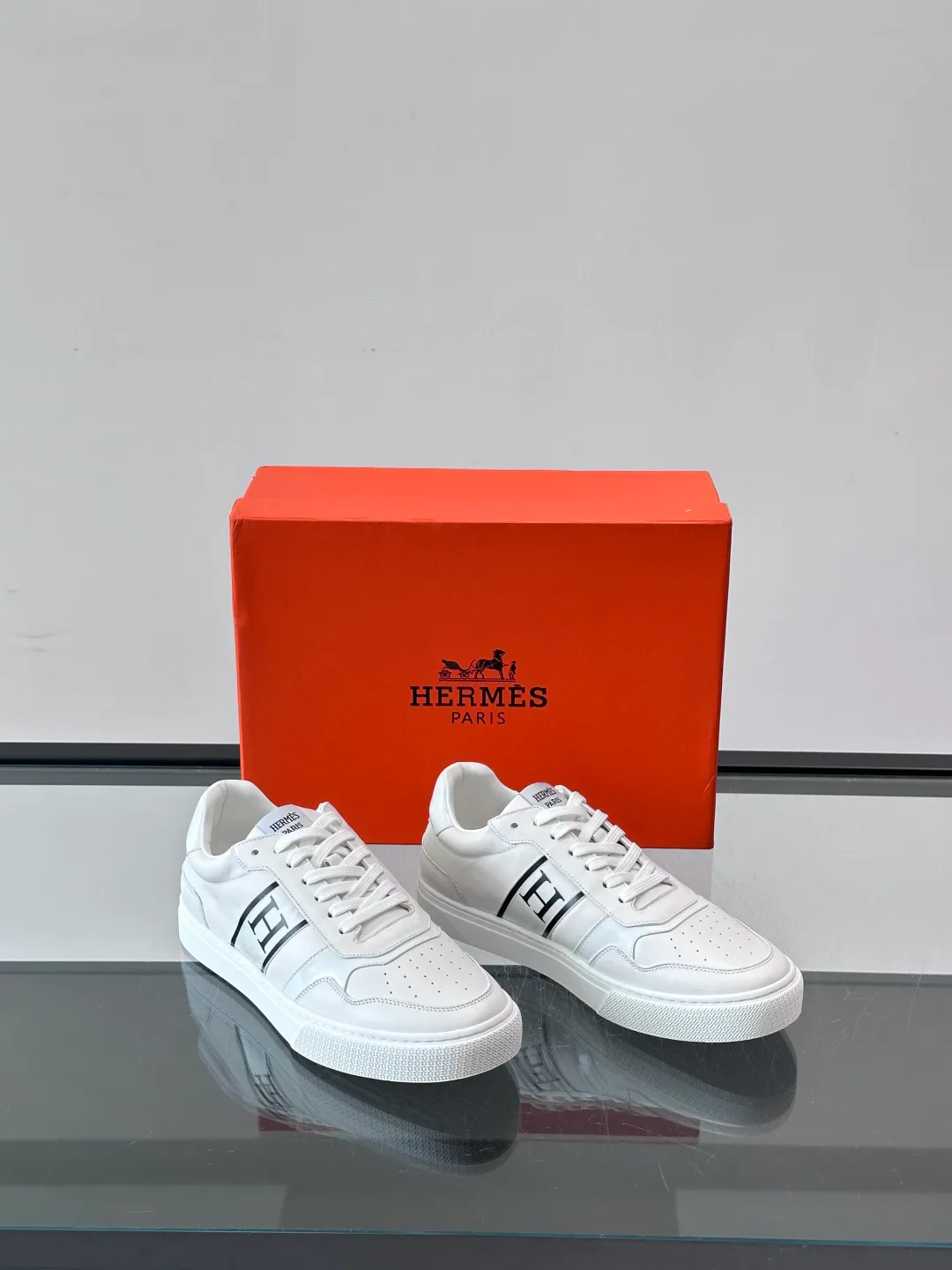 Women's Sneakers HERMES 17349431