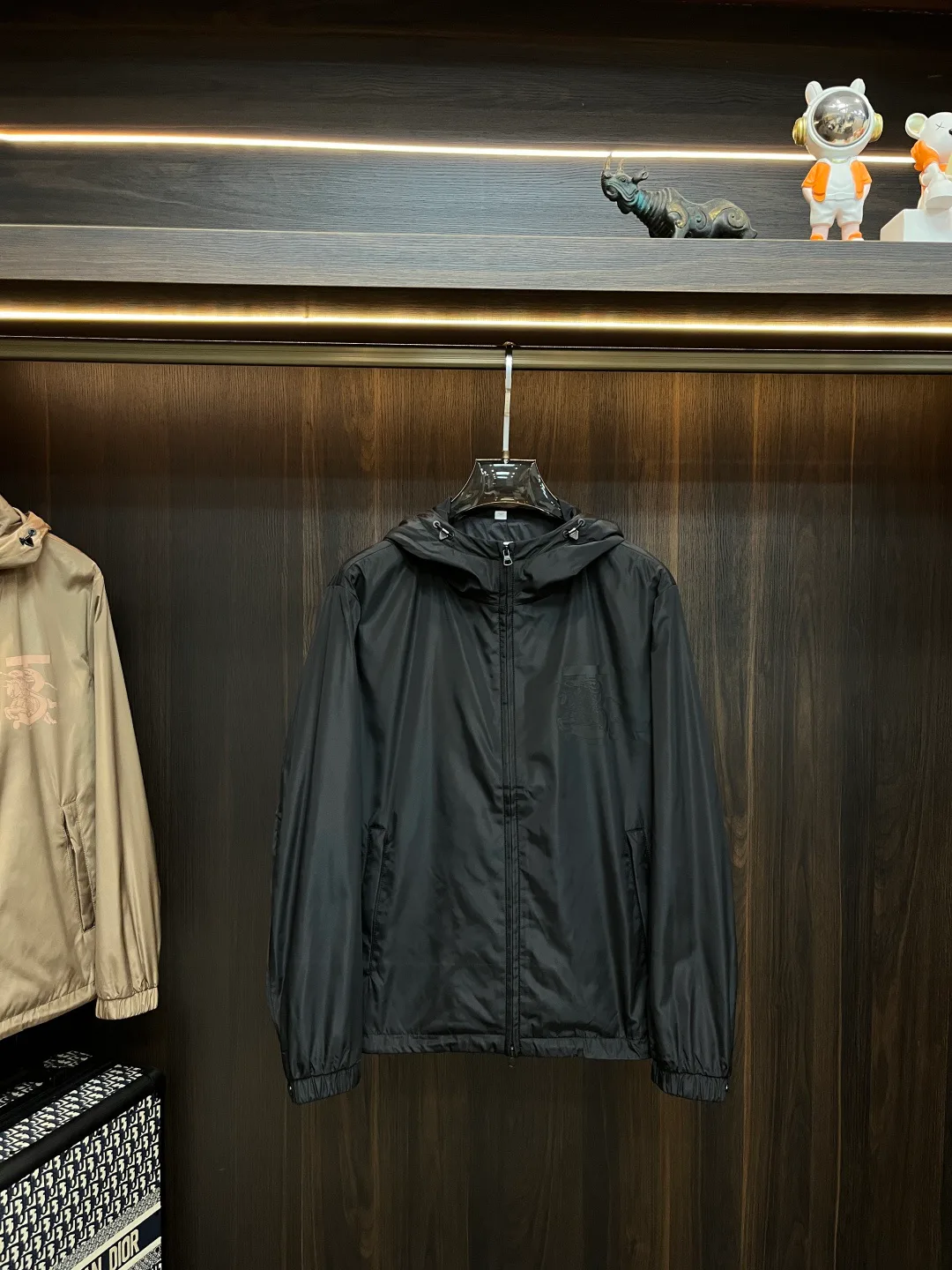 Women's Jackets And Down Jackets BURBERRY 18416720